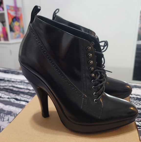 Burberry Prorsum Black Patent Leather Shoes Boots Booties Heels Size 39.5 US 8.5 - Picture 2 of 12